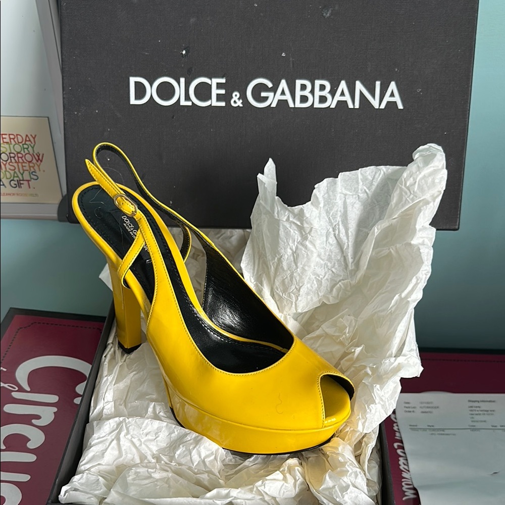 Dolce & Gabbana Yellow Slingback Heels